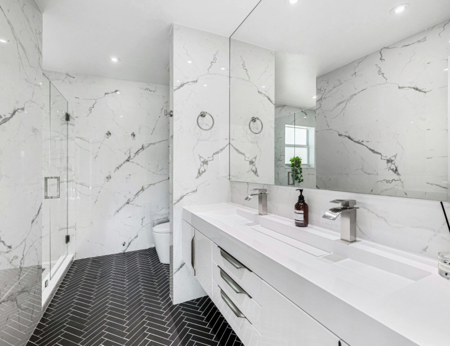 bathroom fittings showroom